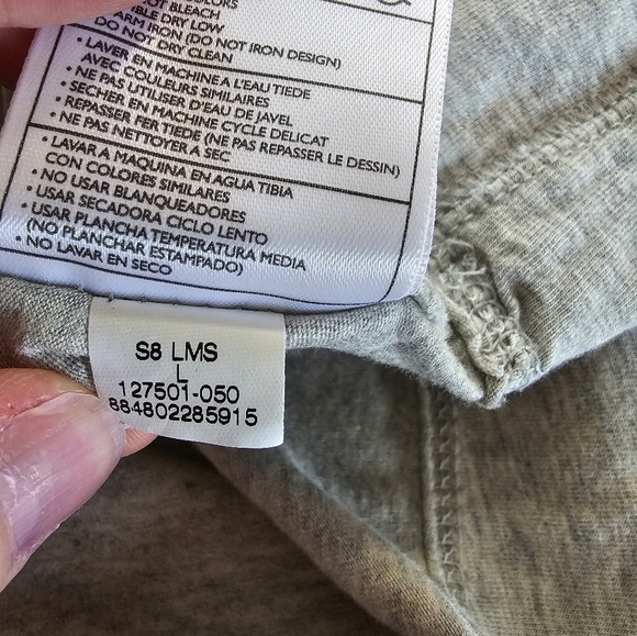 SALE-Nike women's Heather gray shirt sleeve top size L - Picture 11 of 11